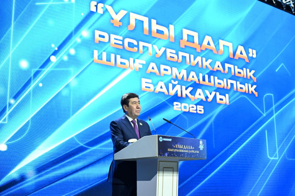 Партия «AMANAT» формирует в обществе новую культуру чтения