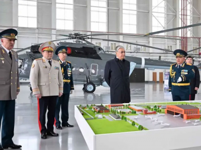 Токаев принял участие в церемонии открытия авиабазы