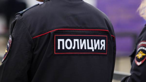 Челнинец оказался в больнице после перестрелки в подъезде жилого дома 22/01/2026 – Новости